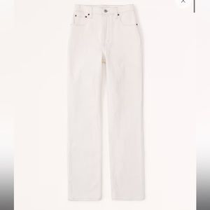 A&F Ultra High Rise 90s Straight Jean
